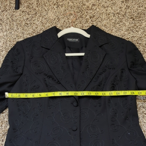 John Meyer Collection womens black swirl embroidered blazer - Picture 9 of 14